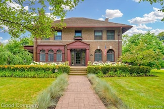 1169 W Boston Blvd, Detroit, MI 48202