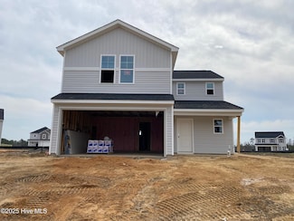 2219 Roadster Pony Ln, Hope Mills, NC 28348