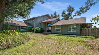 816 N Bay Dr Blvd, Lynn Haven, FL 32444