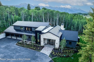 355 Meadowlark Rd, Jackson, WY 83001