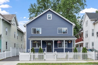 42 Ringgold St, Springfield, MA 01107