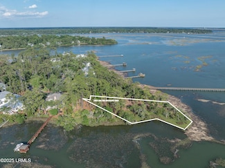 418 Islands Ave, Beaufort, SC 29902