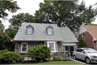 21 S Stuyvesant Dr, Wilmington, DE 19809