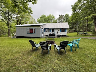2036 Thornapple Rd, Remsen, NY 13438