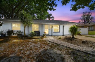 80 Lombardy Rd, Winter Springs, FL 32708