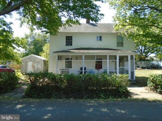 21527 Coopertown Rd, Tilghman, MD 21671