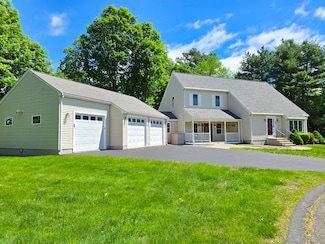 27 Christy Ln, Ashland, MA 01721
