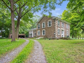 95 Sheffer Rd, Scottsville, NY 14546