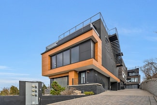21 Fern Ave Unit A, Nashville, TN 37207