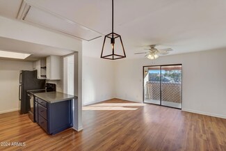 4211 E Palm Ln Unit 221, Phoenix, AZ 85008