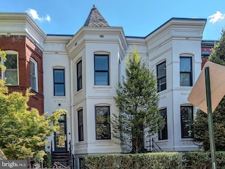 418 7th St SE Unit 302, Washington, DC 20003