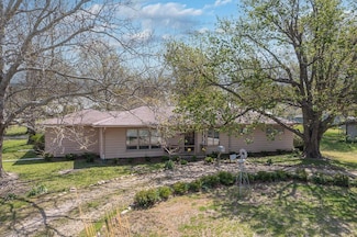 103 Walnut St, Winchester, KS 66097