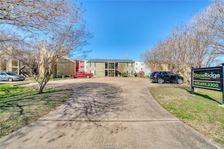 315 Manuel Dr Unit B, College Station, TX 77840