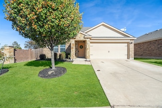 1014 Platinum Dr, Princeton, TX 75407