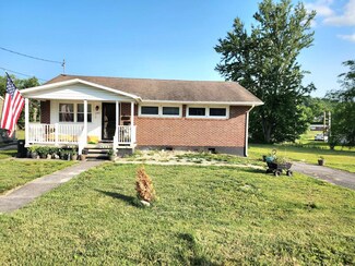 105 11th St, Princeton, WV 24740
