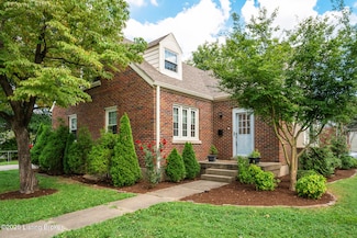 201 Monohan Dr, Louisville, KY 40207