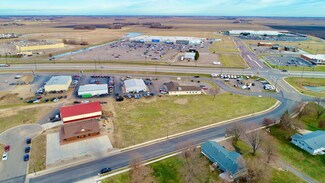 1351 Canoga Park Dr, Marshall, MN 56258