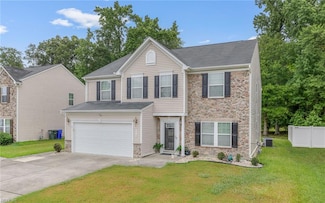 612 Leonard Ln, Newport News, VA 23601