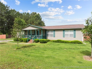 1500 Clan Campbell Dr, Raeford, NC 28376