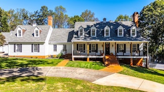 207 Fox Runn Dr, Lynchburg, VA 24503