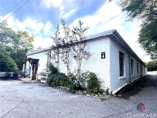 585 White Cir Unit 406, Athens, GA 30605