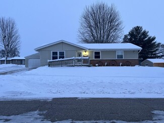 747 Roosevelt Ave, Janesville, WI 53546