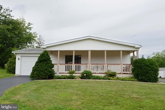 96 Willow Ln, Sellersville, PA 18960