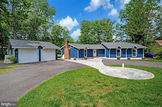 141 Eagle Ct, Locust Grove, VA 22508
