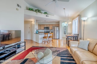 10401 N 52nd St Unit 205, Paradise Valley, AZ 85253