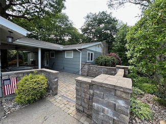 212 Coventry Rd, Marietta, OH 45750