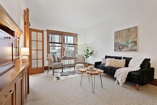 385 Laurel Ave Unit 307, Saint Paul, MN 55102