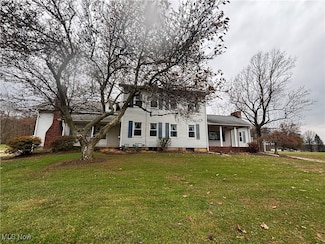 16374 Ravenna Rd, Chagrin Falls, OH 44023