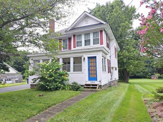 108A Main St, Plaistow, NH 03865