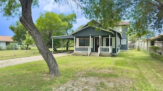 134 W C Ave, Kingsville, TX 78363