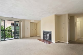 1600 Massachusetts Ave Unit 405, Cambridge, MA 02138