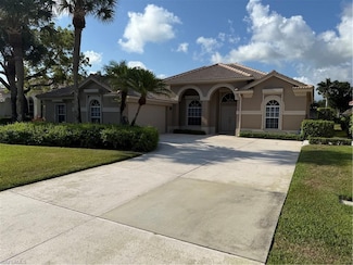 6354 Old Mahogany Ct, Naples, FL 34109