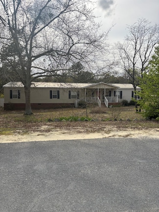 166 Philadelphia Dr, Rockingham, NC 28379