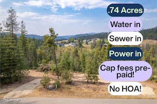 122 Blazing Saddle Ct, Pinehurst, ID 83850