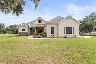 5319 W Trapnell Rd, Dover, FL 33527