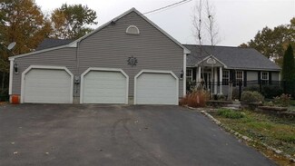 18 Thain Rd, Contoocook, NH 03229