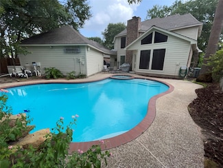 15707 Gettysburg Dr, Tomball, TX 77377