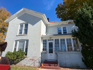 502 Monroe St, Valparaiso, IN 46383