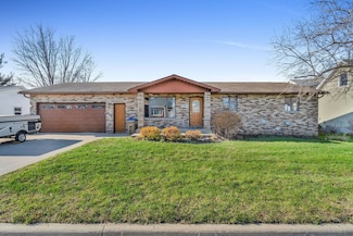 310 2nd St NE, Worthington, IA 52078