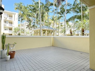 7578 SW 102nd St Unit 104, Miami, FL 33156