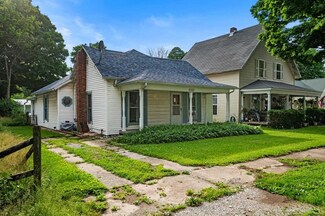 8332 N Centerville Rd, Williamsburg, IN 47393