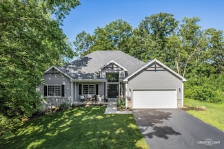 12420 Mitchell Dr, Plano, IL 60545