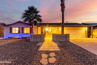 3643 E Friess Dr, Phoenix, AZ 85032