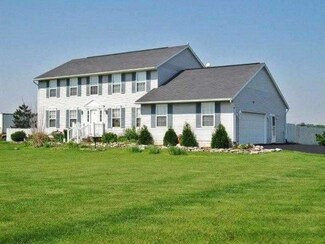 2300 Hessville Rd, Elmore, OH 43416