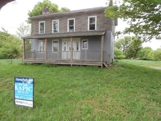 9779 S Street Rd, Le Roy, NY 14482