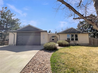 7041 S Franklin St, Centennial, CO 80122